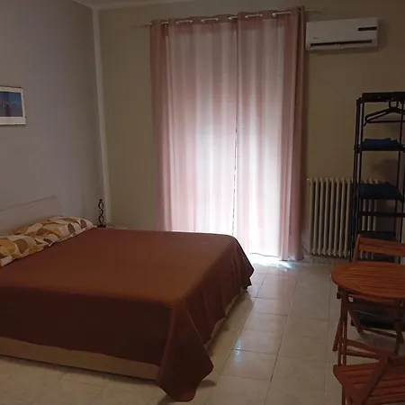 Massaua * Turín